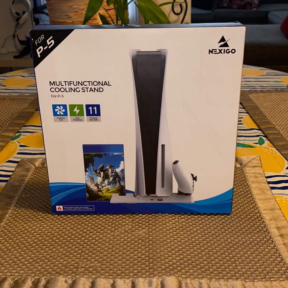 PS5 - Nexigo Multifunctional Cooling Stand